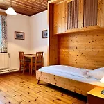 Stanzl Bed & Breakfast