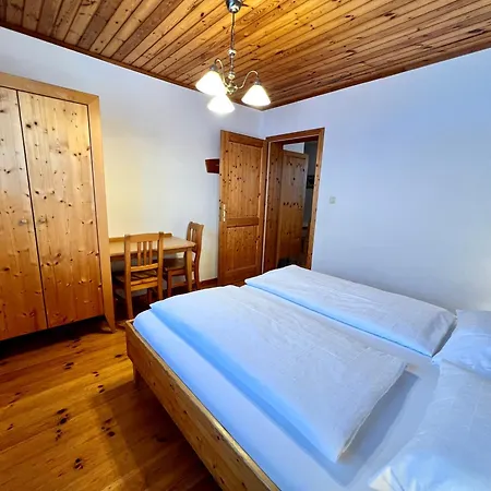 Stanzl Bed & Breakfast 3*