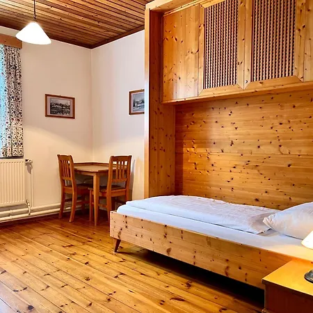 Stanzl Bed & Breakfast