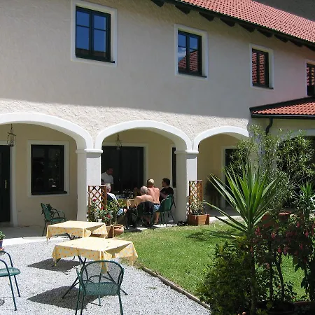Stanzl 3*